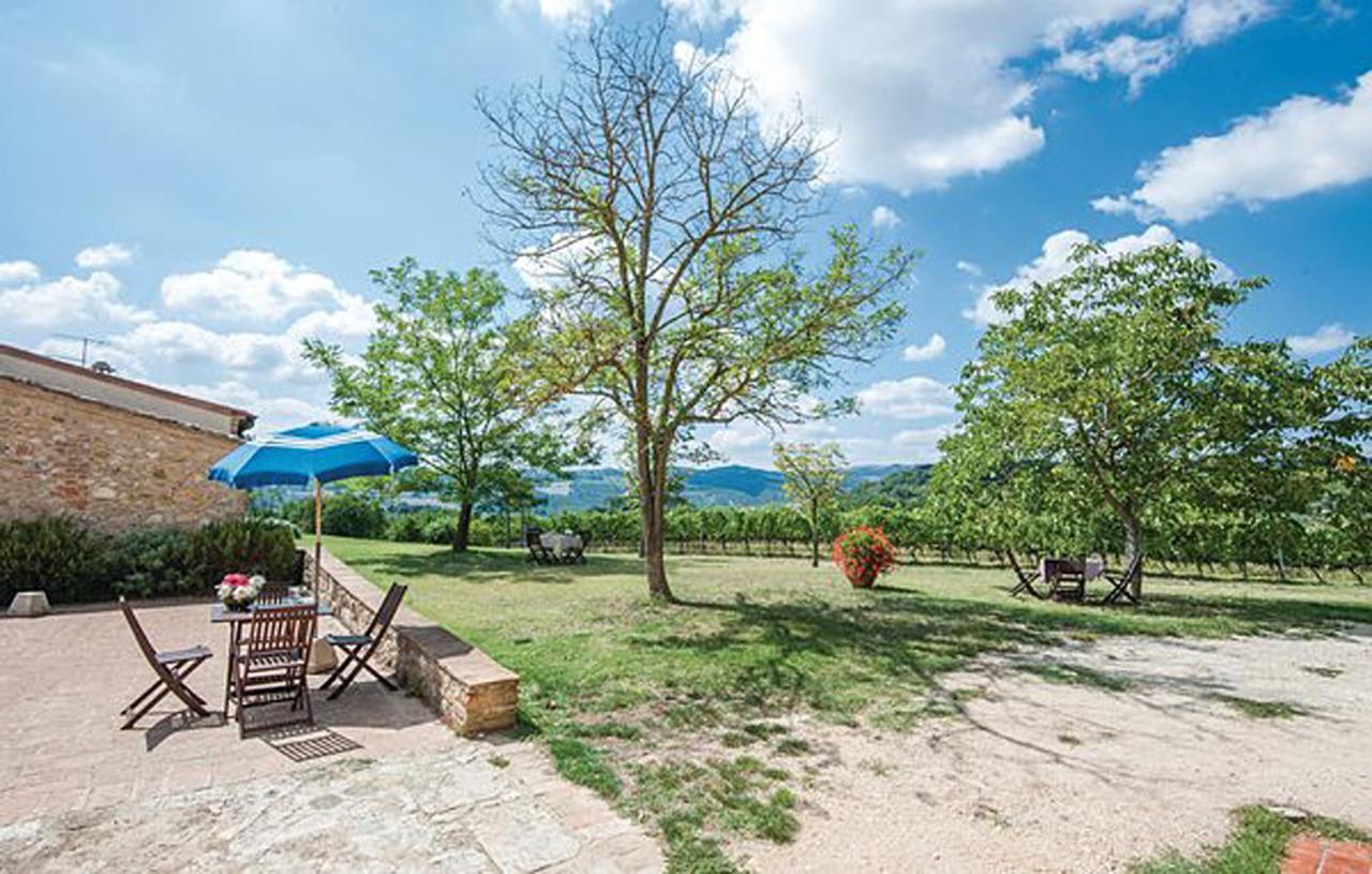 Agriturismo Fattoria Il Piano - Appartamento Stalla - Сан-Джиминьяно Экстерьер фото